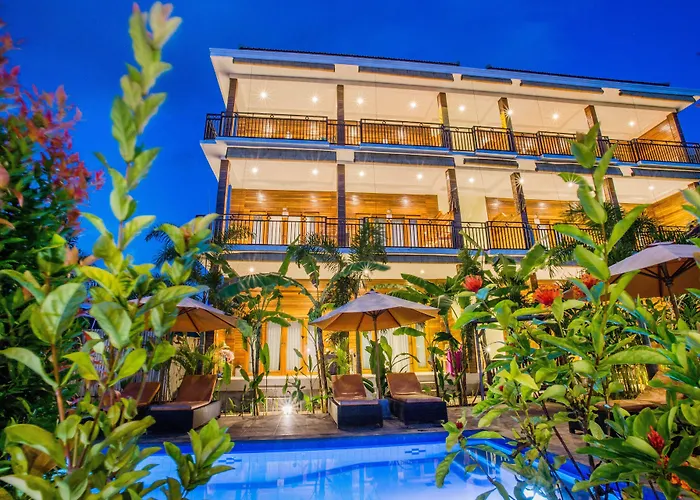 Hotel Dinatah Lembongan Villas