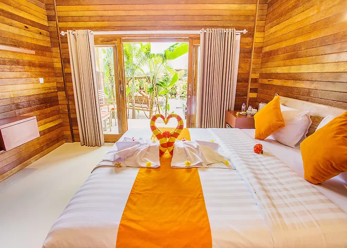 Hotel Dinatah Lembongan Villas