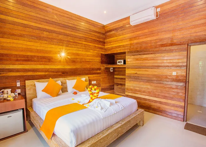 Hotel Dinatah Lembongan Villas 4*
