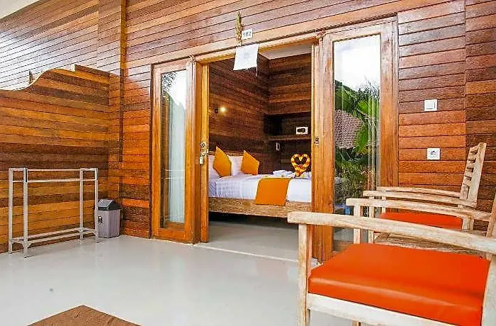 Dinatah Lembongan Villas Hotel 4*