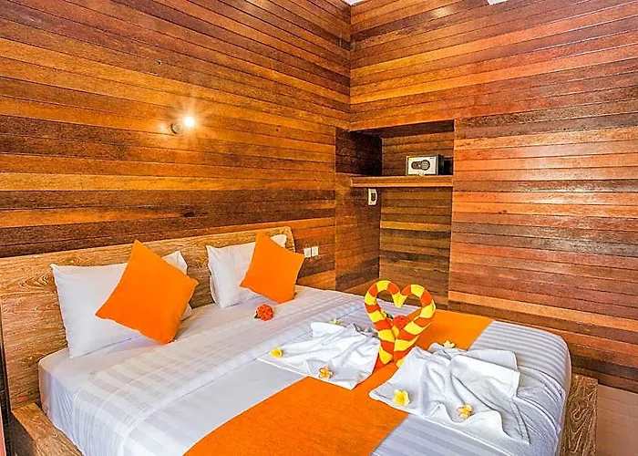Dinatah Lembongan Villas 4*
