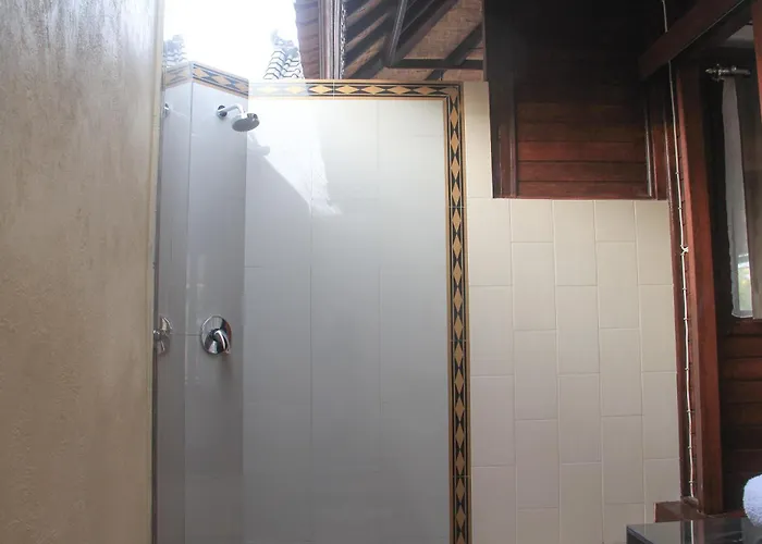Hotel Dinatah Lembongan Villas Nusa Lembongan (Bali)