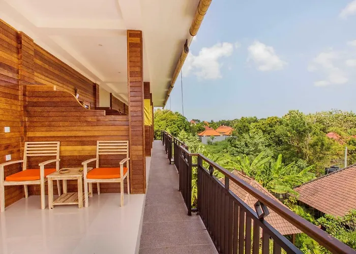 Hotel Dinatah Lembongan Villas 4*